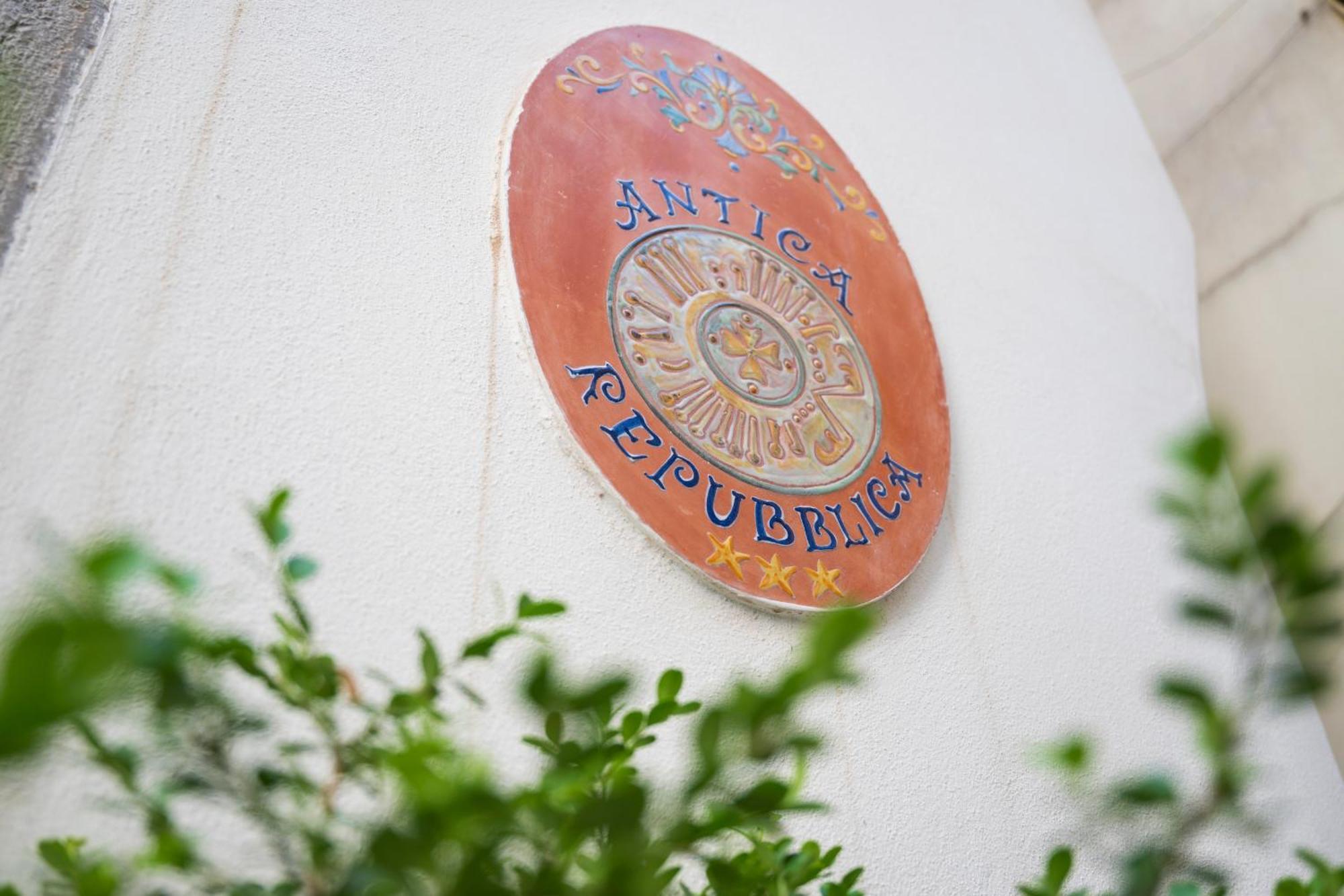 Aparthotel Antica Repubblica In Amalfi Center At 100Mt From The Sea Exterior photo